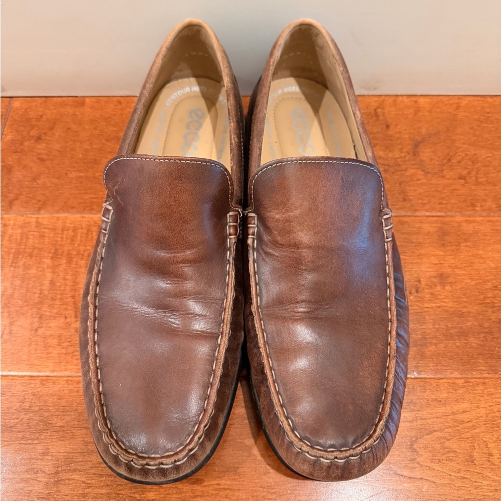 Ecco Men's Rich Brown Leather Slip-Ons